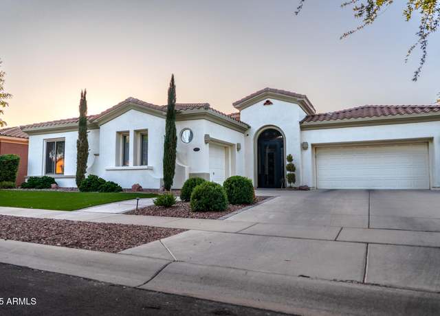 Property at 4636 E Carriage Ct, Gilbert, AZ 85297, 4 beds, 3.5 baths