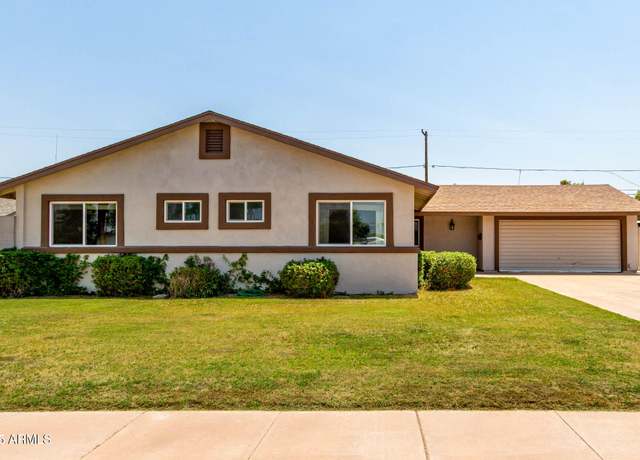 Property at 2927 E Yucca St, Phoenix, AZ 85028, 3 beds, 2 baths