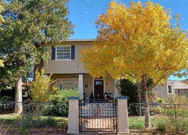 Property at 312 E Vista St Unit 1, Bisbee, AZ 85603, 1 bed, 1 bath