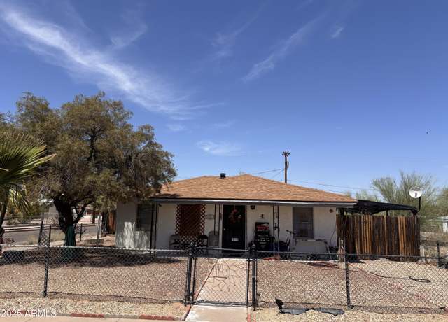 Property at 201 E 2nd Ave, Ajo, AZ 85321, 3 beds, 1 bath
