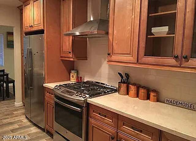 Property at 4832 E Cambridge Ave, Phoenix, AZ 85008, 2 beds, 1 bath