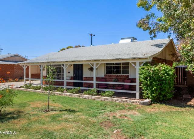 Property at 3922 W Sierra Vista Dr, Phoenix, AZ 85019, 2 beds, 2 baths