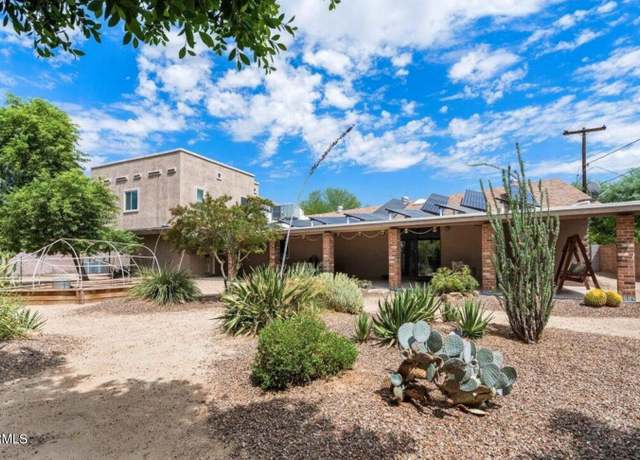 Property at 8106 N 11th St, Phoenix, AZ 85020, 7 beds, 4 baths