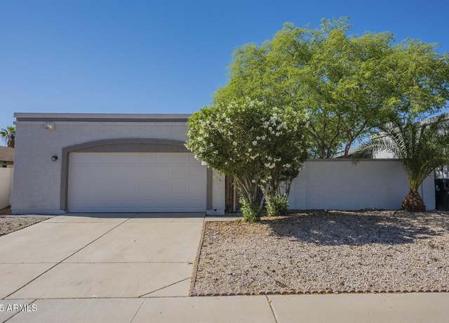 Property at 1450 E Topeka Dr, Phoenix, AZ 85024, 3 beds, 2 baths