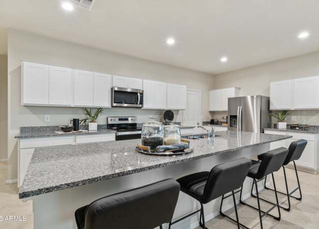 Property at 35961 W San Ildefanso Ave, Maricopa, AZ 85138, 3 beds, 2 baths