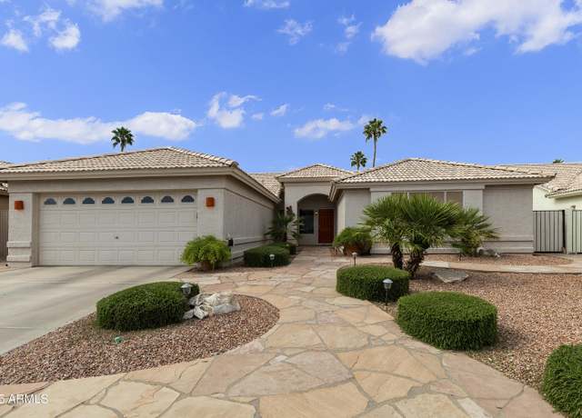Property at 9841 E Sunridge Dr, Sun Lakes, AZ 85248, 2 beds, 2.5 baths
