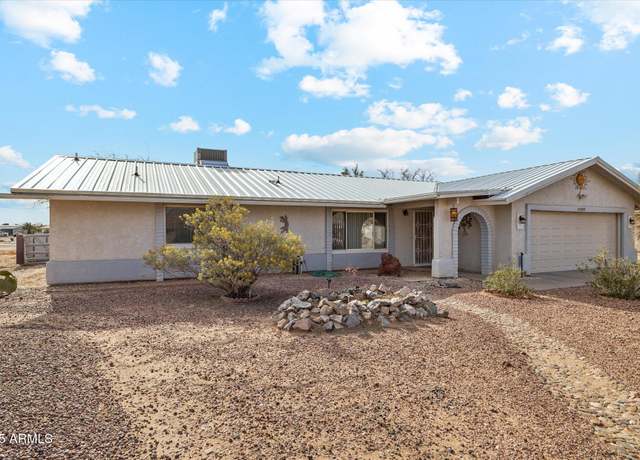 Property at 10207 W Wenden Dr, Arizona City, AZ 85123, 3 beds, 2 baths