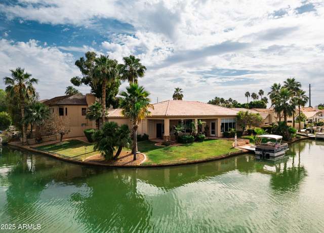 Property at 2128 E Clipper Ln, Gilbert, AZ 85234, 3 beds, 2.5 baths