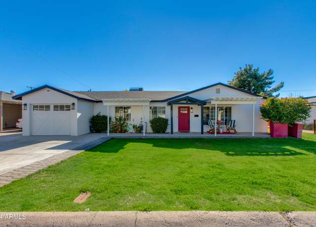 Property at 4035 E Indianola Ave, Phoenix, AZ 85018, 3 beds, 2.5 baths