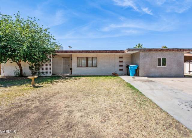 Property at 5615 W Camelback Rd, Phoenix, AZ 85031, 4 beds, 2 baths