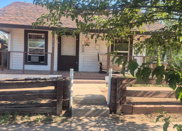 Property at 850 E 17th St, Douglas, AZ 85607, 2 beds, 1.75 baths