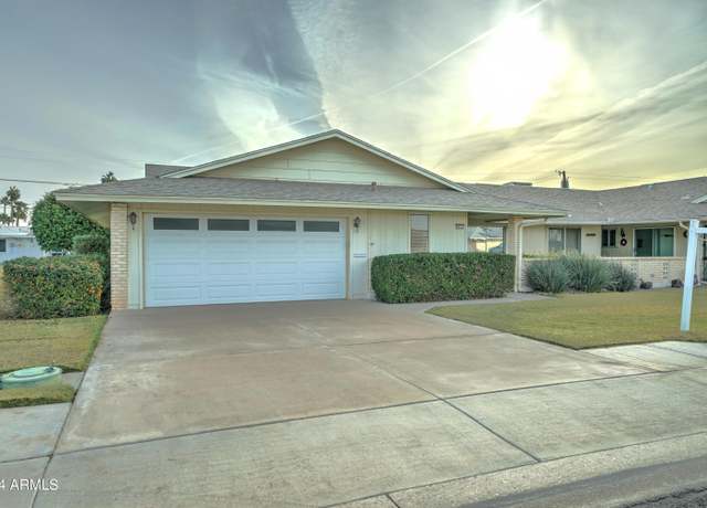 Property at 10225 N 105th Dr, Sun City, AZ 85351, 2 beds, 2 baths