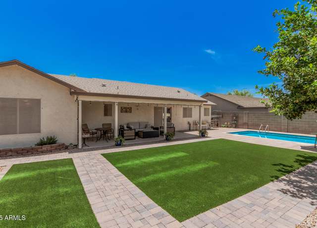 Property at 10852 E Contessa St, Mesa, AZ 85207, 3 beds, 2 baths