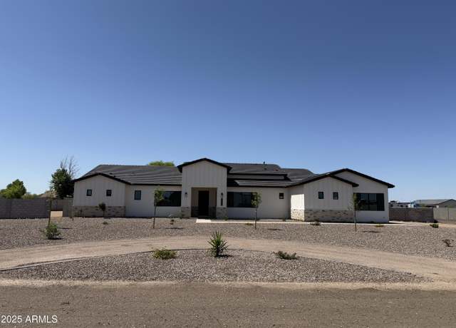Property at 3933 E Freeman Ln, San Tan Valley, AZ 85140, 5 beds, 4 baths