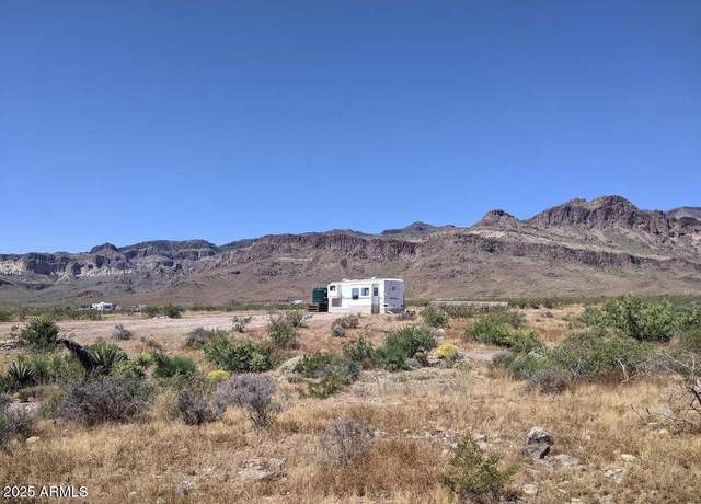 Property at 4597 S Hopi Rd, Golden Valley, AZ 86413, 1 bed, 1 bath