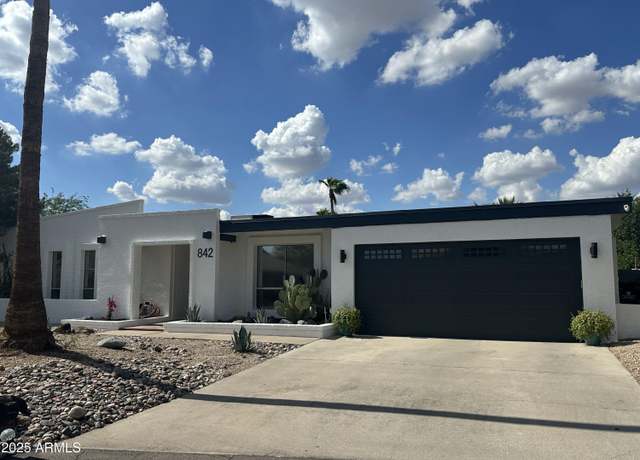 Property at 842 E Village Circle Dr N, Phoenix, AZ 85022, 3 beds, 2 baths