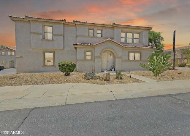 Property at 9686 N 82nd Ln, Peoria, AZ 85345, 3 beds, 2.5 baths