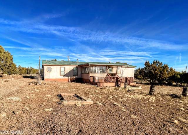 Property at 8482 Big Bear Dr, Show Low, AZ 85901, 4 beds, 3 baths