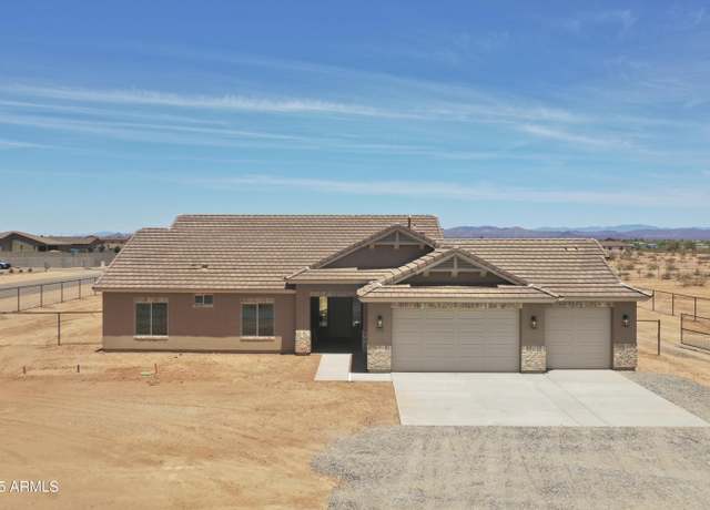 Property at 22270 W Skinner Rd, Wittmann, AZ 85361, 3 beds, 2 baths