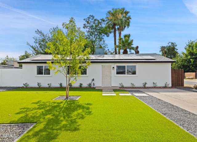 Property at 2201 N 29th Pl, Phoenix, AZ 85008, 3 beds, 2 baths
