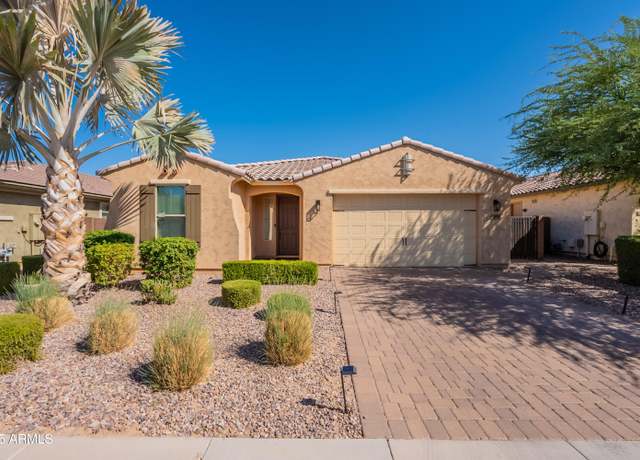 Property at 2680 E Daniel Dr, Gilbert, AZ 85298, 4 beds, 3 baths