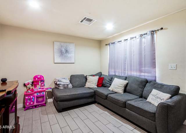 Property at 2024 N 26th Pl, Phoenix, AZ 85008, 3 beds, 3 baths