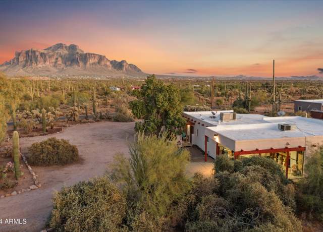 Property at 1575 E Moon Vista St, Apache Junction, AZ 85119, 3 beds, 2 baths