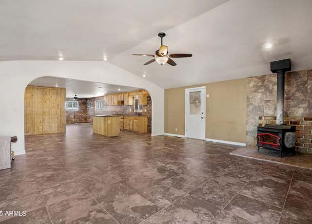 Property at 217 W Frontier St, Payson, AZ 85541, 2 beds, 2.5 baths