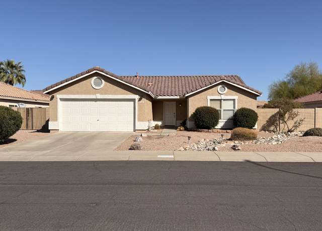 Property at 2142 E Wildhorse Dr, Chandler, AZ 85286, 4 beds, 2 baths