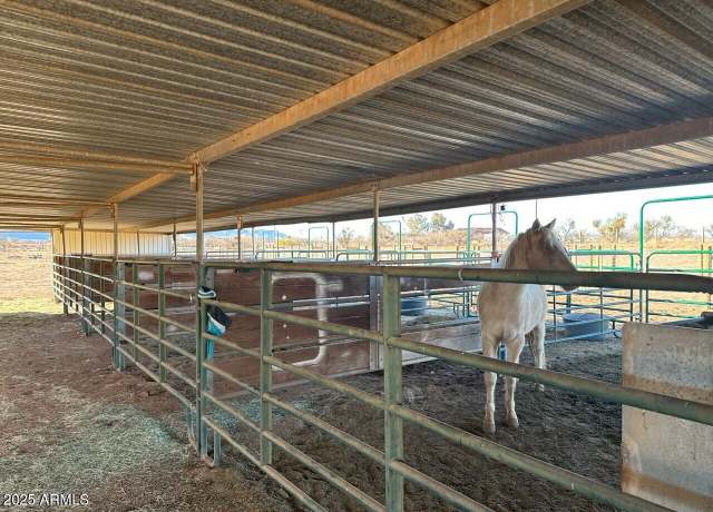 Property at 5706 S Kino Rd #704, Hereford, AZ 85615