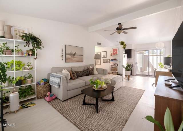 Property at 1320 E Bethany Home Rd #21, Phoenix, AZ 85014, 1 bed, 1 bath