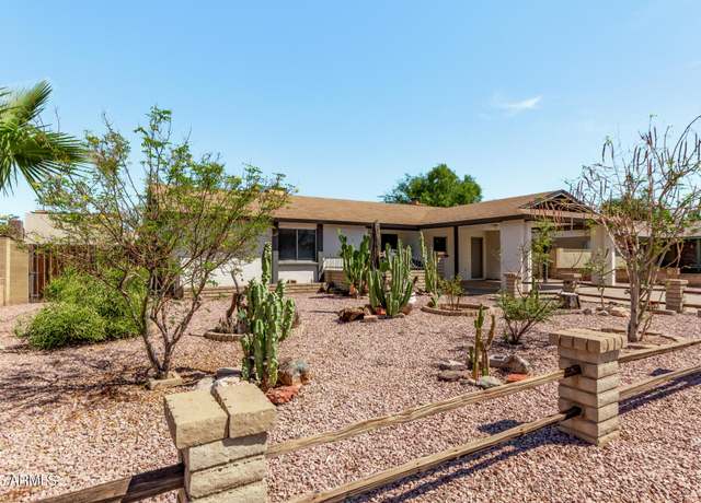Property at 802 W Michelle Dr, Phoenix, AZ 85023, 3 beds, 2 baths