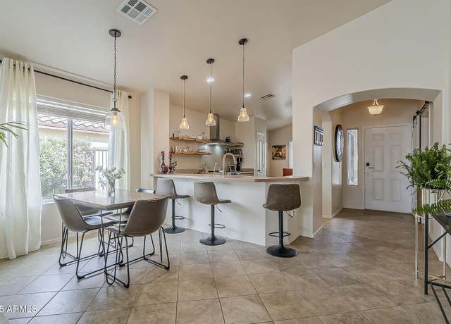 Property at 2394 E Santiago Trl, Casa Grande, AZ 85194, 3 beds, 2 baths