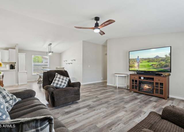 Property at 9640 E Escondido Ave, Mesa, AZ 85208, 5 beds, 3 baths