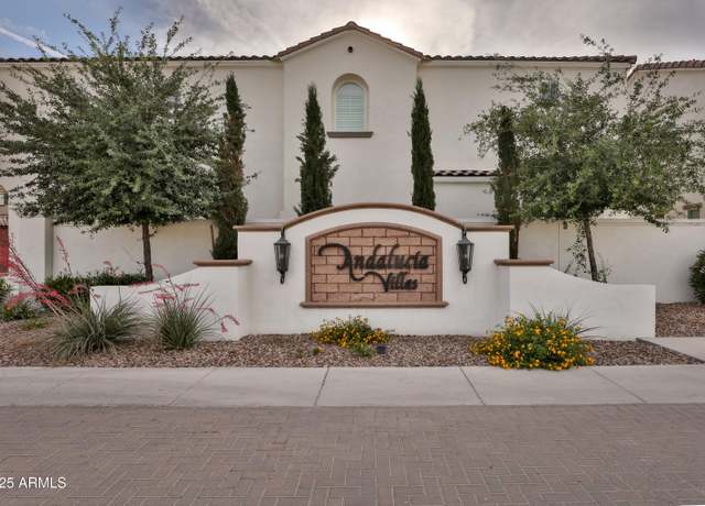 Property at 1537 E Shannon St, Gilbert, AZ 85295, 3 beds, 2.5 baths