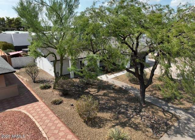 Property at 10610 N 35th St, Phoenix, AZ 85028, 3 beds, 2 baths