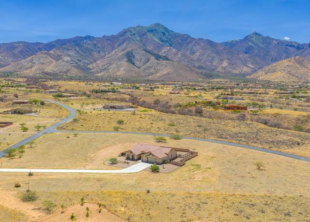 Property at 6233 E Molly Dr, Hereford, AZ 85615, 4 beds, 3 baths