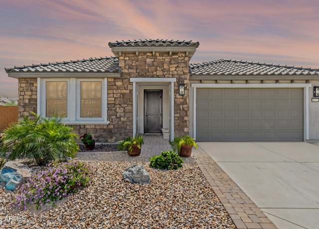 Property at 26733 W Melinda Ln, Buckeye, AZ 85396, 2 beds, 2.5 baths