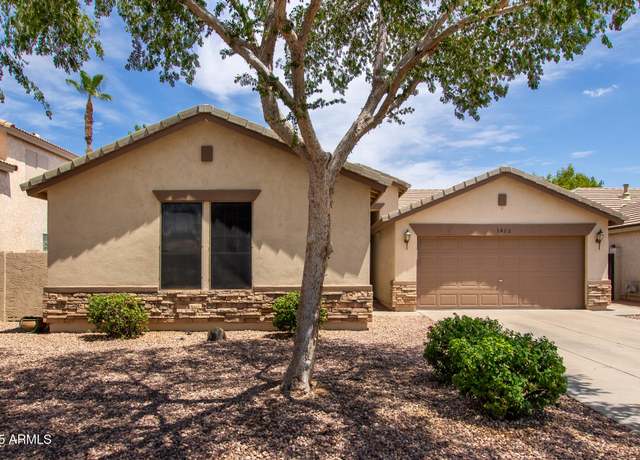 Property at 1452 E Saragosa St, Chandler, AZ 85225, 4 beds, 3 baths