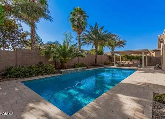 Property at 44565 W Garden Ln, Maricopa, AZ 85139, 4 beds, 2.5 baths