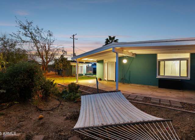 Property at 1009 E Bethany Home Rd, Phoenix, AZ 85014, 3 beds, 2 baths