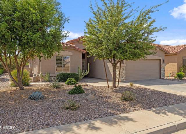 Property at 4932 S Verbena Ave, Gilbert, AZ 85298, 2 beds, 2 baths