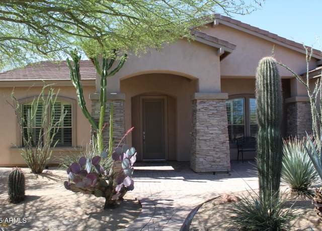 Property at 8703 E Nora St, Mesa, AZ 85207, 3 beds, 2.5 baths