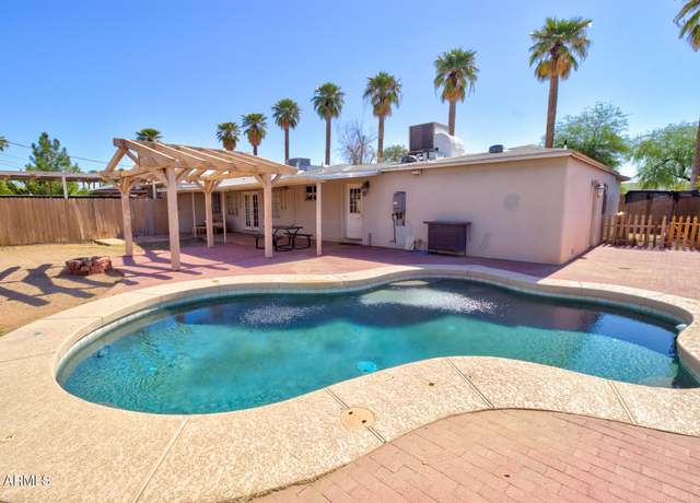 Property at 809 N Gilbert Ave, Casa Grande, AZ 85122, 4 beds, 2 baths