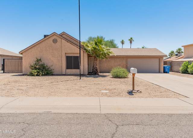 Property at 20611 N 21st Dr, Phoenix, AZ 85027, 3 beds, 2 baths