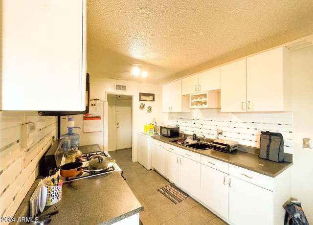 Property at 6767 N 7th St #217, Phoenix, AZ 85014, 2 beds, 2 baths