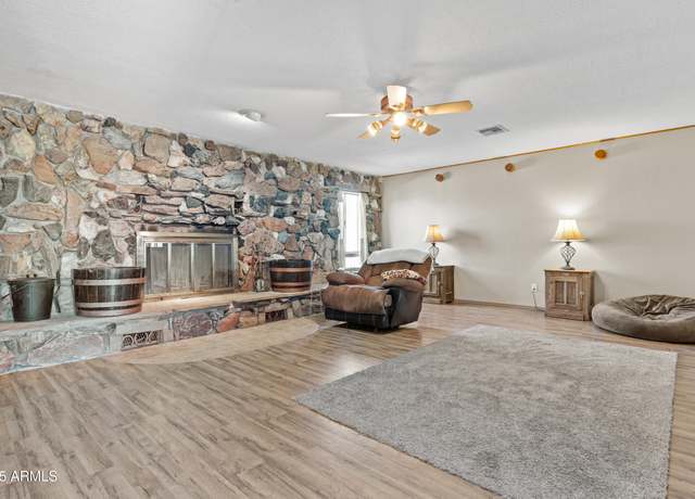 Property at 5474 E 32nd Ave, Apache Junction, AZ 85119, 4 beds, 2 baths