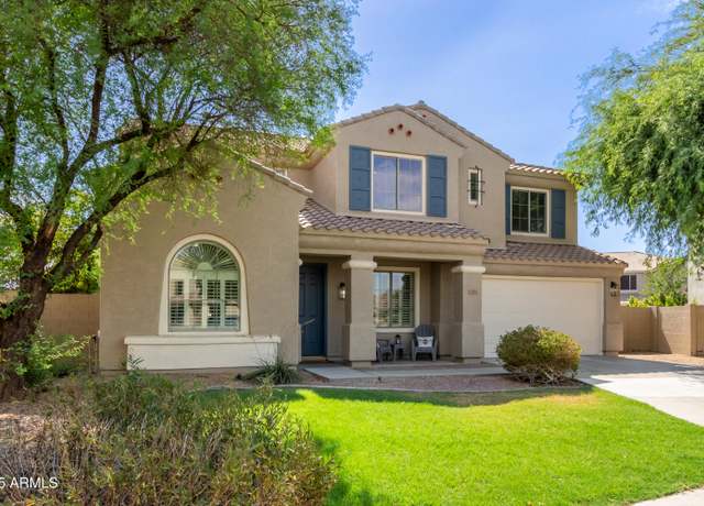 Property at 1481 E Lark St, Gilbert, AZ 85297, 5 beds, 4 baths