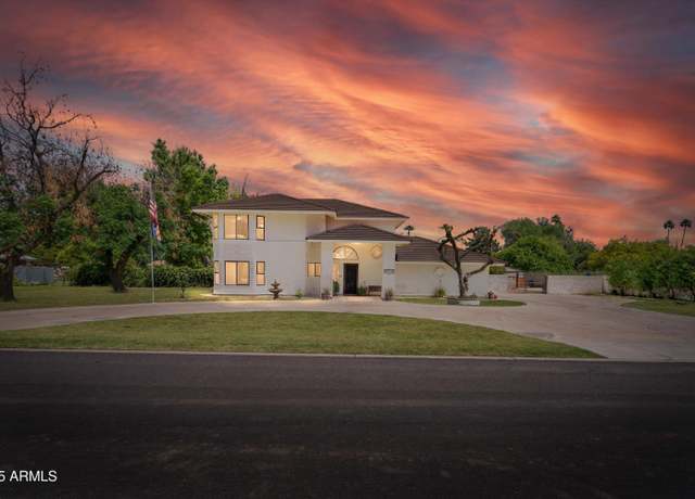 Property at 10532 W Catalina Dr, Avondale, AZ 85392, 3 beds, 2.5 baths