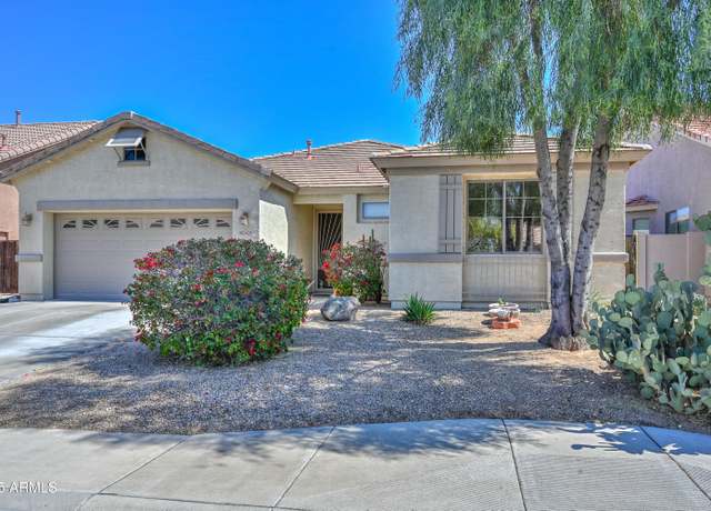 Property at 24215 N 59th Ave, Glendale, AZ 85310, 3 beds, 2 baths